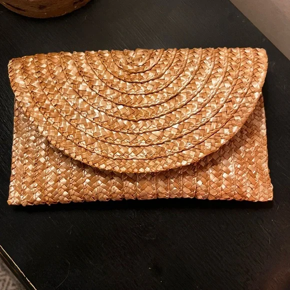 Straw Woven Clutch - Picture 1 of 4